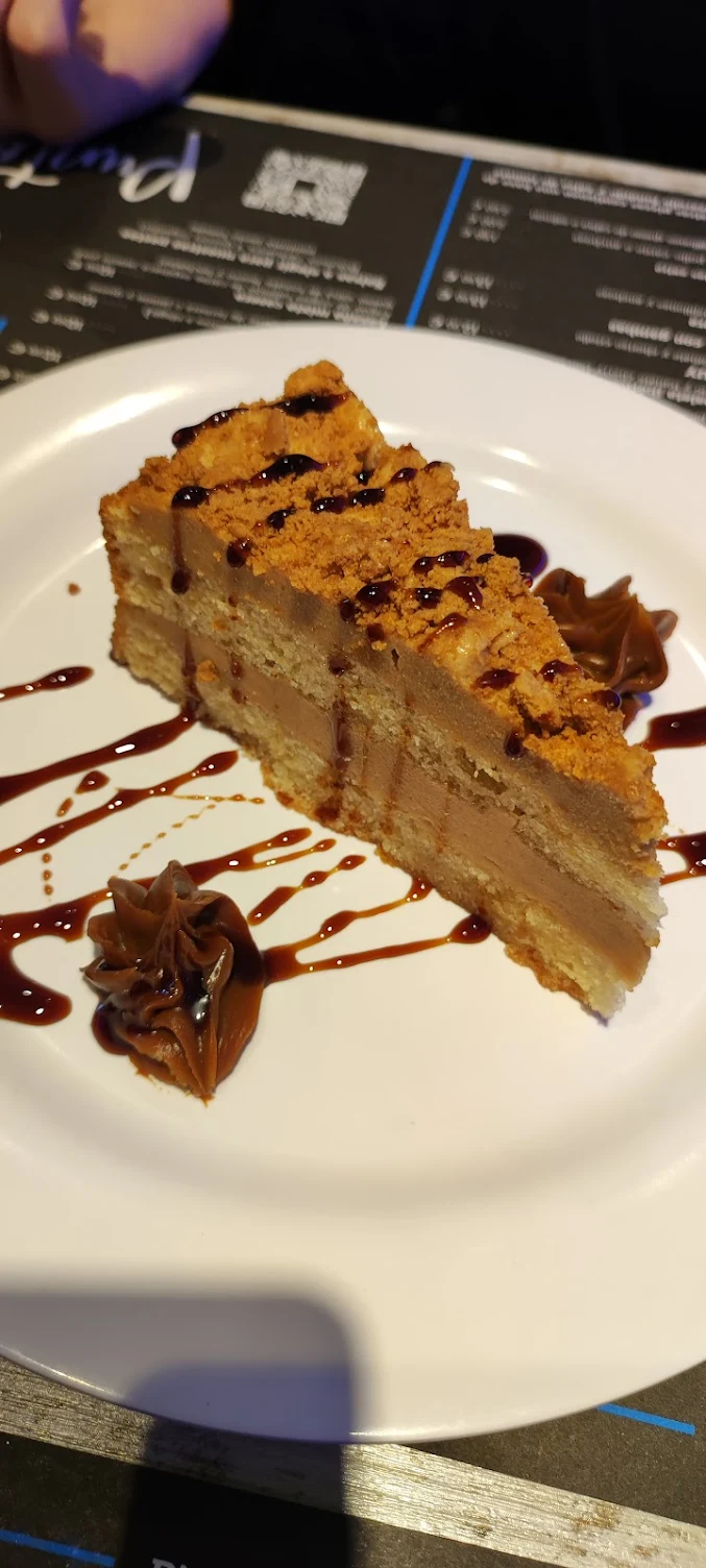Tarta Rogel con dulce de leche — Punto UY